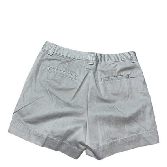 Old Navy Gray Chino Shorts Size 2 - Picture 5 of 5